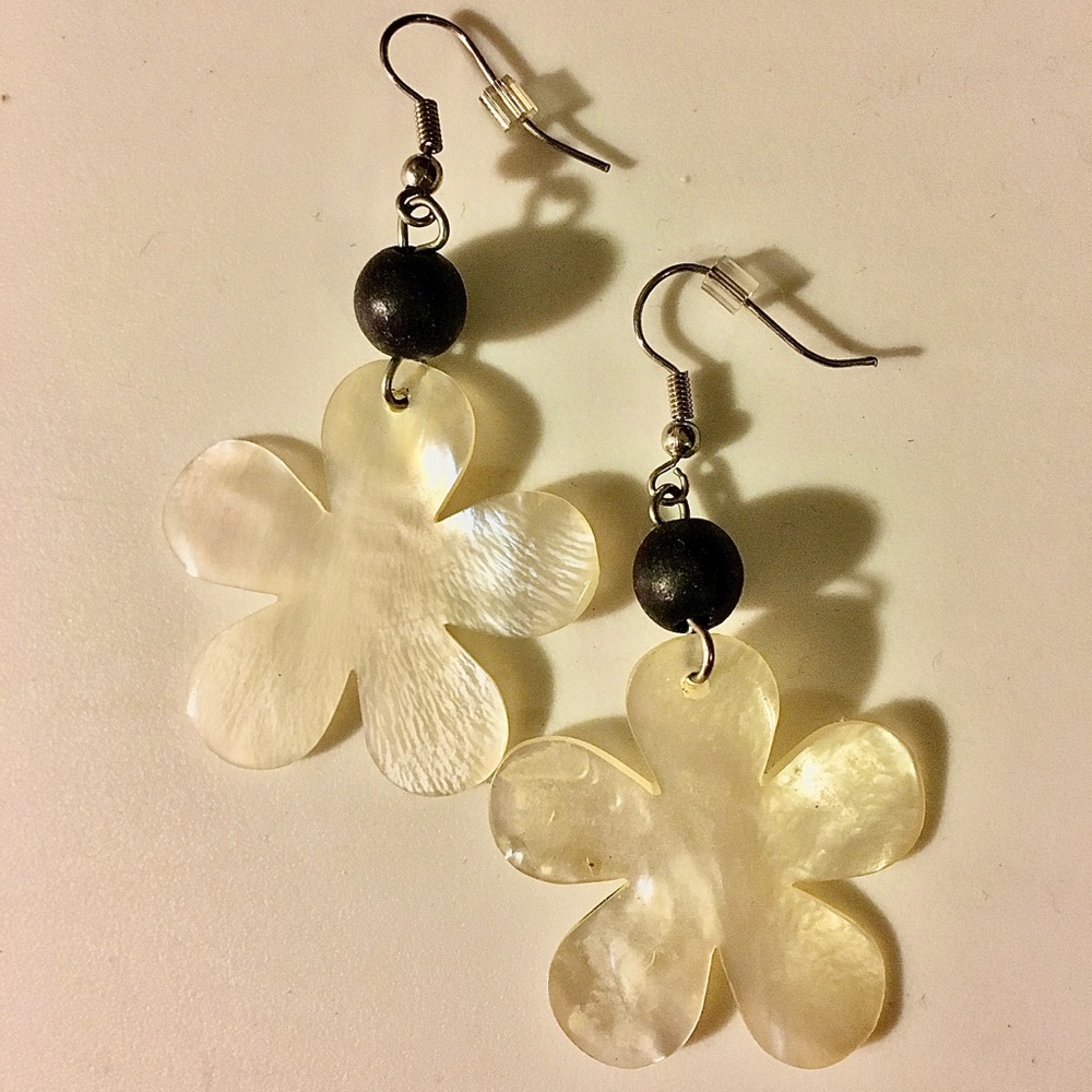 Genuine Seashell Flower Earrings